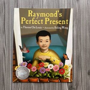 Raymond's Perfect Present Book